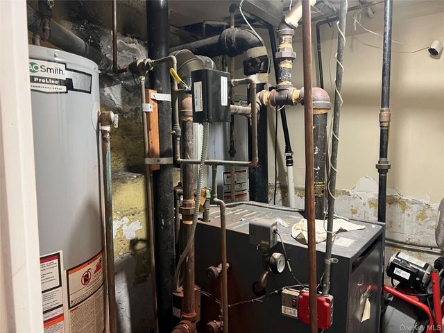 15108 33rd Road, Flushing, NY 11354