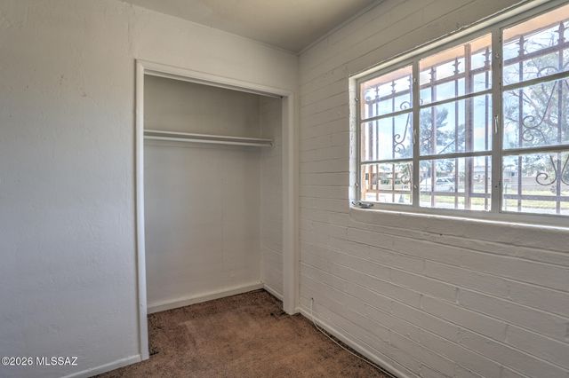 1981 E Fayette Vista, Tucson, AZ 85713