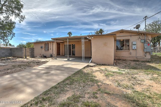 1981 E Fayette Vista, Tucson, AZ 85713
