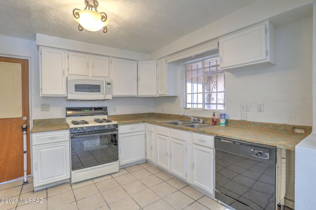 1981 E Fayette Vista, Tucson, AZ 85713