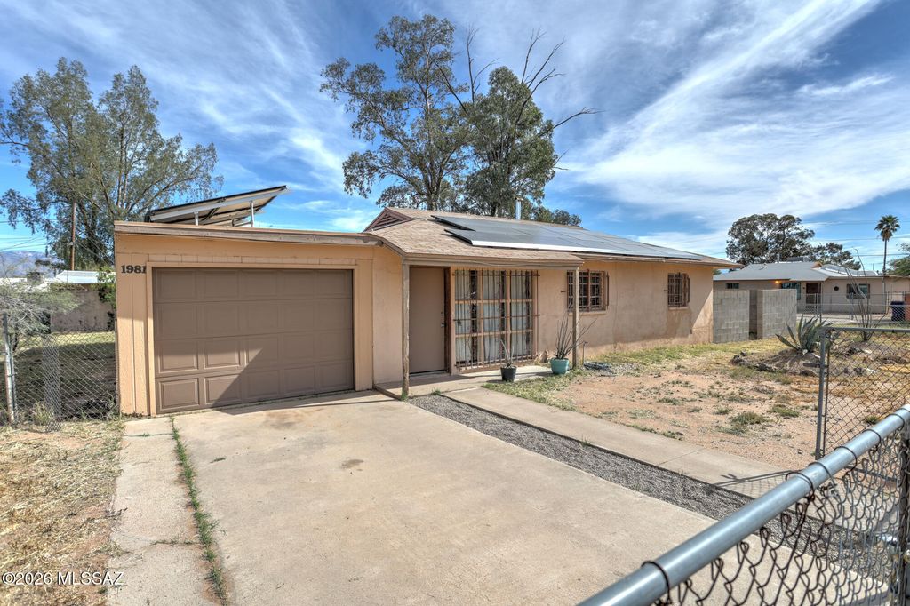 1981 E Fayette Vista, Tucson, AZ 85713