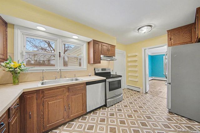 3770 Ann Arbor Saline Road, Ann Arbor, MI 48103