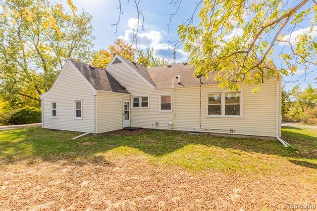 3770 Ann Arbor Saline Road, Ann Arbor, MI 48103
