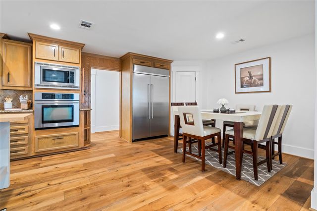 3902 Colquitt Street, Houston, TX 77027