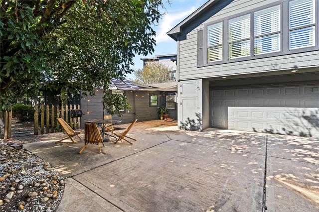 3902 Colquitt Street, Houston, TX 77027