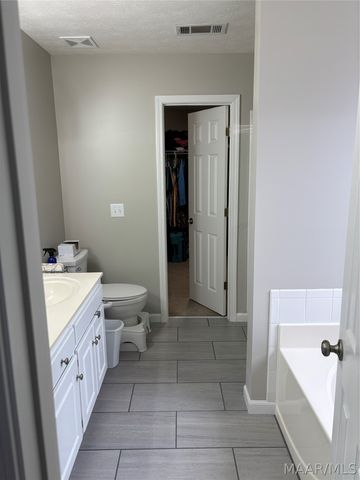 1136 HALLWOOD Lane, Montgomery, AL 36117