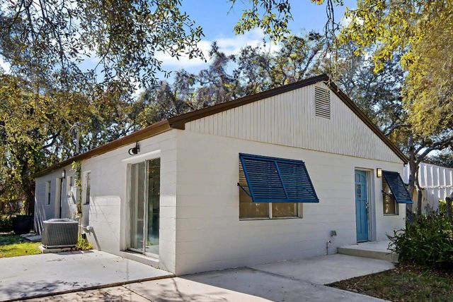 235 Boulevard Des Pins, St Augustine, FL 32080