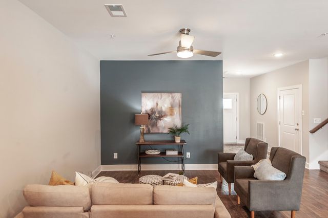 1144 Lock 4 Rd Unit A2, Gallatin, TN 37066