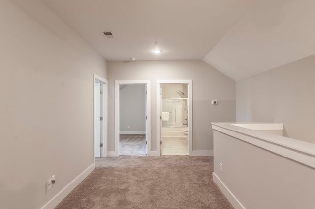 1144 Lock 4 Rd Unit A2, Gallatin, TN 37066