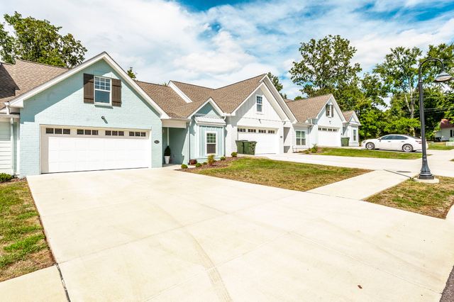 1144 Lock 4 Rd Unit A2, Gallatin, TN 37066