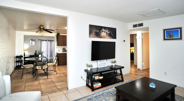 3663 E 33rd Street, Tucson, AZ 85713