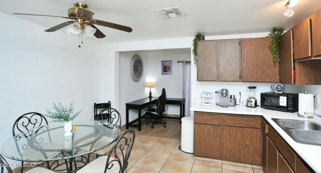 3663 E 33rd Street, Tucson, AZ 85713