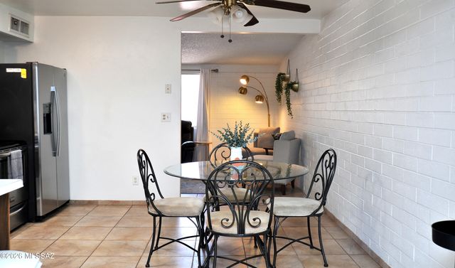 3663 E 33rd Street, Tucson, AZ 85713