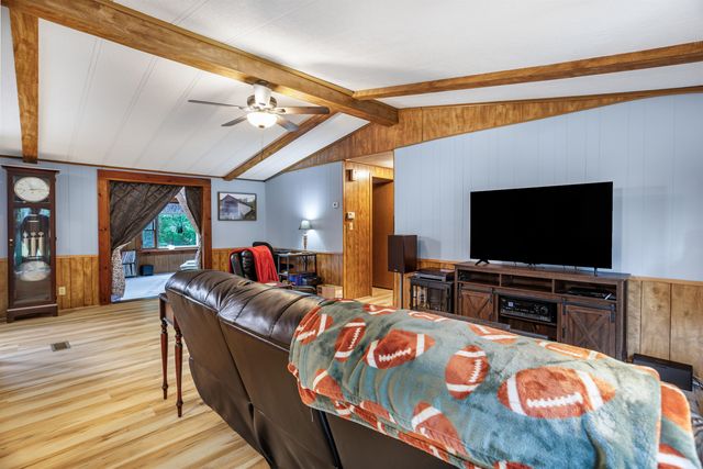 53 River Ledge Drive, Goffstown, NH 03045