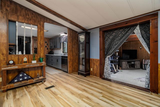 53 River Ledge Drive, Goffstown, NH 03045