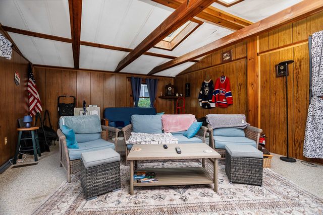 53 River Ledge Drive, Goffstown, NH 03045