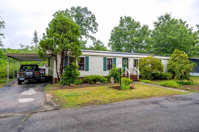 53 River Ledge Drive, Goffstown, NH 03045
