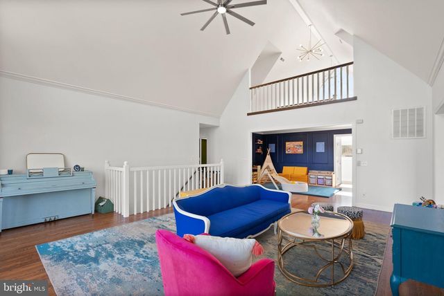 8089 MOORMONT RD, Rapidan, VA 22733