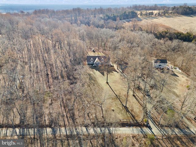 8089 MOORMONT RD, Rapidan, VA 22733