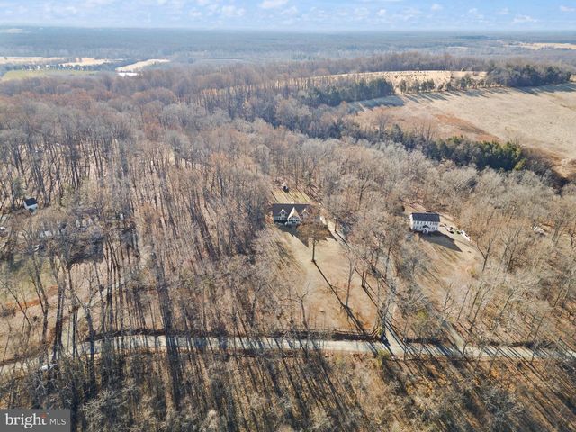 8089 MOORMONT RD, Rapidan, VA 22733