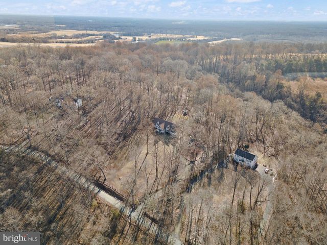 8089 MOORMONT RD, Rapidan, VA 22733