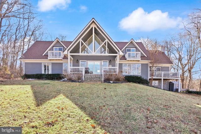 8089 MOORMONT RD, Rapidan, VA 22733