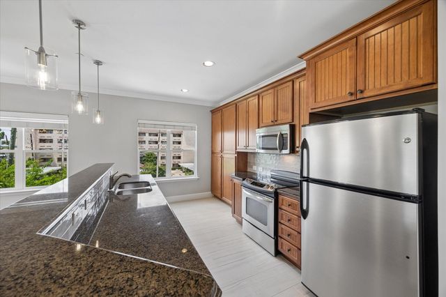 2203 Dorrington Street Street 205, Houston, TX 77030