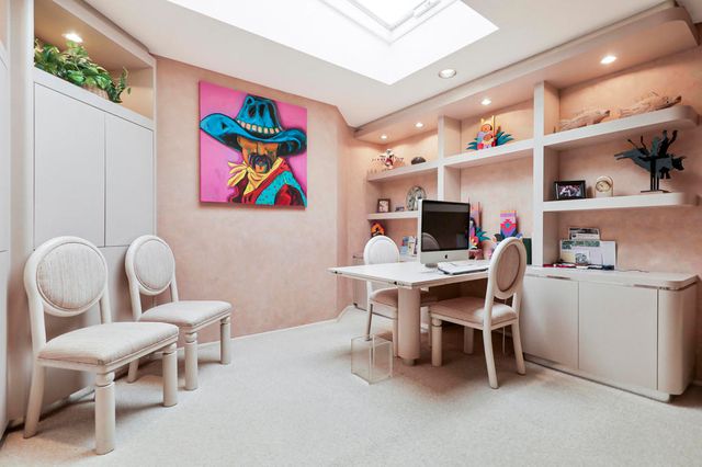 229 Green Mountain Drive, Palm Desert, CA 92211