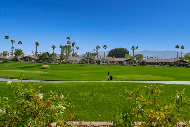 229 Green Mountain Drive, Palm Desert, CA 92211