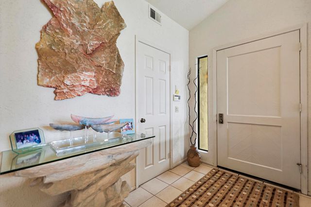 229 Green Mountain Drive, Palm Desert, CA 92211