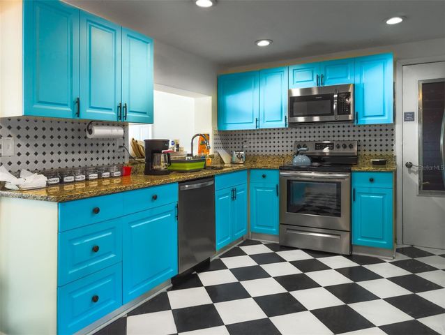 3650 KINGSBURY DRIVE, Holiday, FL 34691
