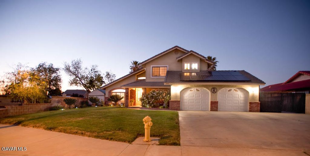 5057 W Avenue L3, Quartz Hill, CA 93536
