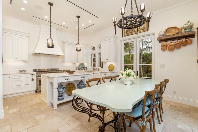 261 Seminole Avenue, Palm Beach, FL 33480