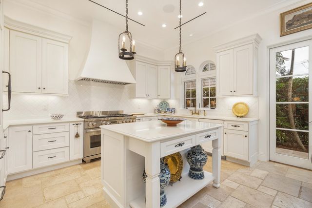 261 Seminole Avenue, Palm Beach, FL 33480