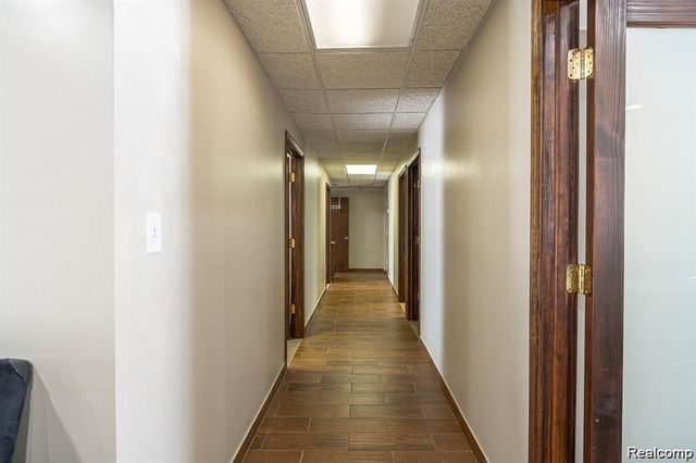 16825 W Warren Avenue, Detroit, MI 48228