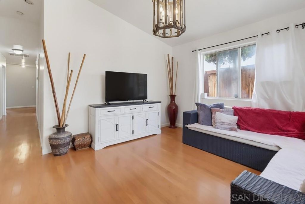 4027 C St, San Diego, CA 92102 — photo 4