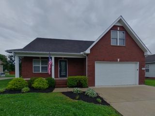 4907 Court Dr, Murfreesboro, TN 37128