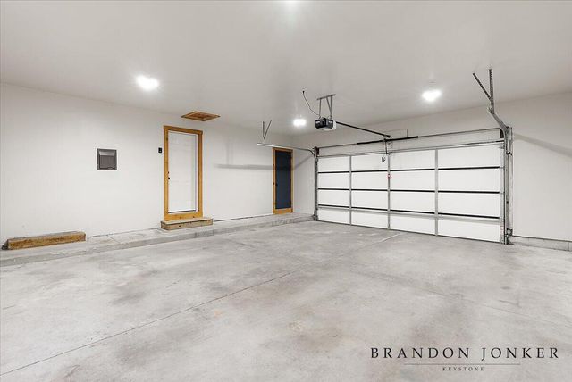 9095 76th Street, Alto, MI 49302