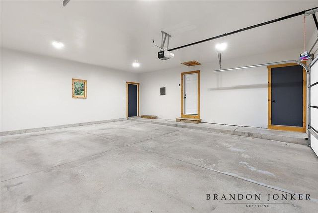 9095 76th Street, Alto, MI 49302