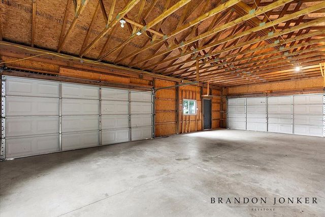 9095 76th Street, Alto, MI 49302