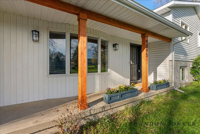 9095 76th Street, Alto, MI 49302