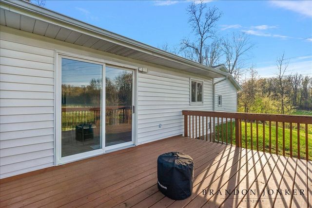 9095 76th Street, Alto, MI 49302