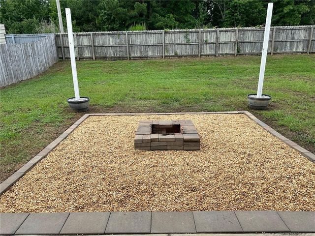 654 Hogart Street, Raeford, NC 28376