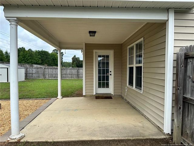 654 Hogart Street, Raeford, NC 28376