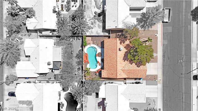 2746 Sandalwood Avenue, Henderson, NV 89074