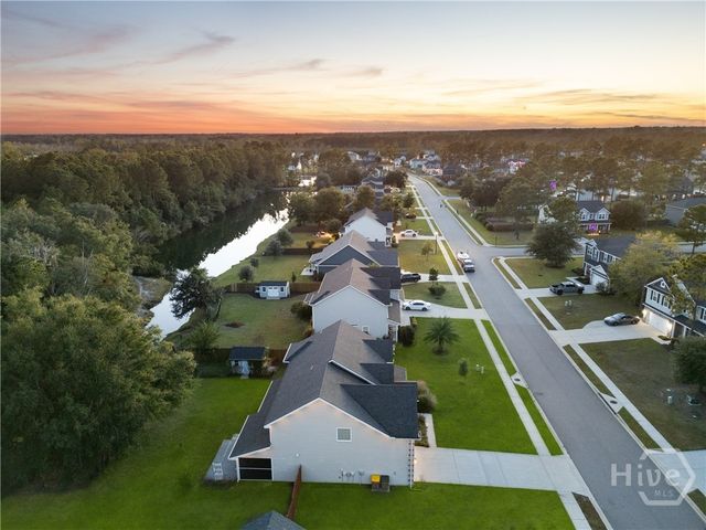 385 Timberland Circle, Richmond Hill, GA 31324