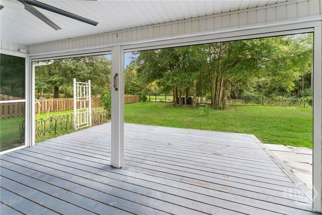 385 Timberland Circle, Richmond Hill, GA 31324