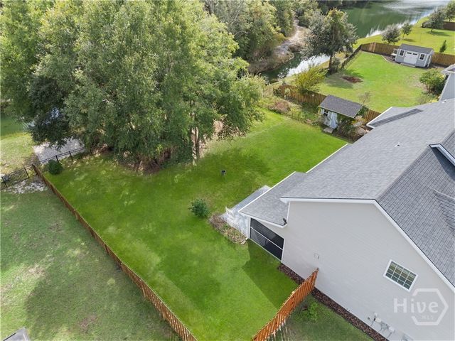 385 Timberland Circle, Richmond Hill, GA 31324