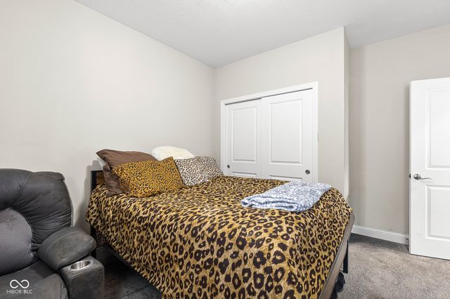 5775 Victory Drive, Columbus, IN 47203