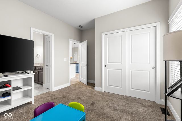 5775 Victory Drive, Columbus, IN 47203